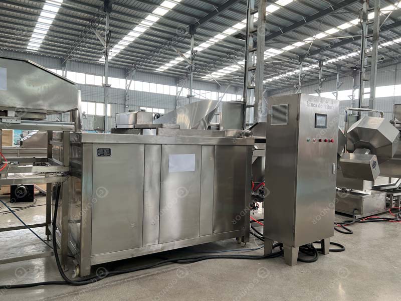 Linea di produzione di patatine di banana Ripresa dal vivo