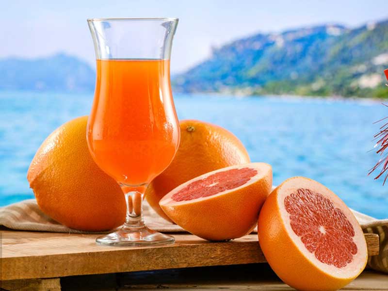 Spremiagrumi del frutto della passione per pompelmo