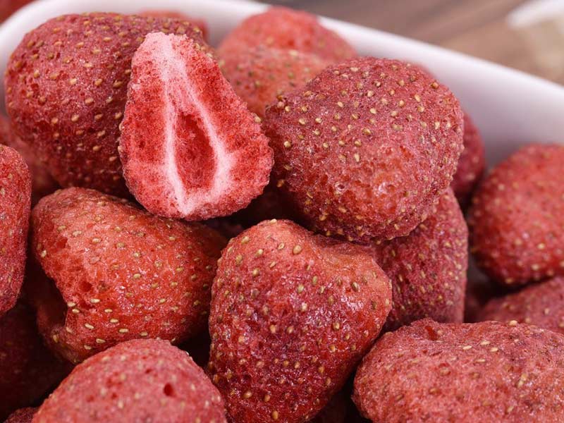 Liofilizzatore sottovuoto per alimenti per fragole secche