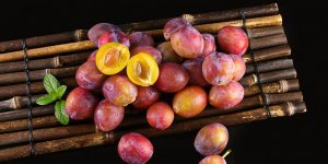Fresh pitted plums