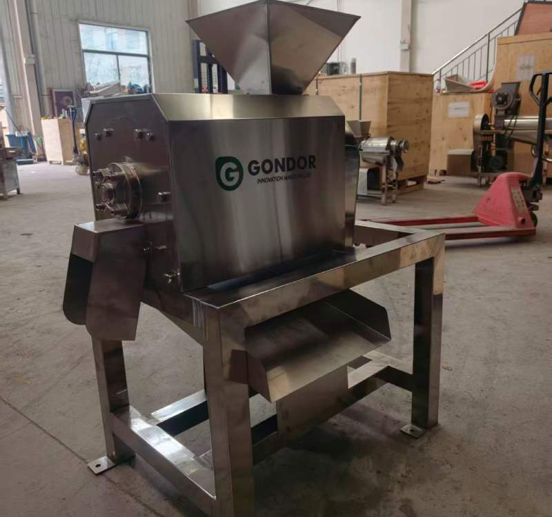Front view of the fruit pulper